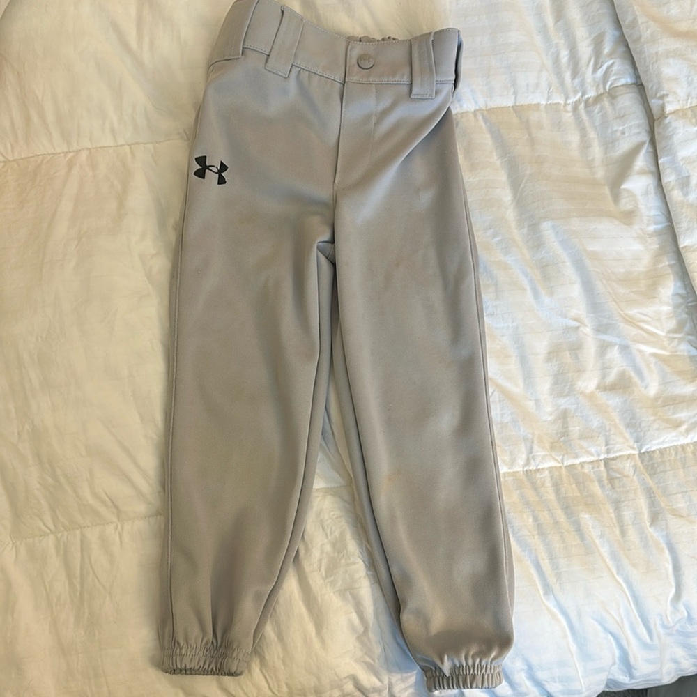 Boys Under Armor Baseball Pants - size 4